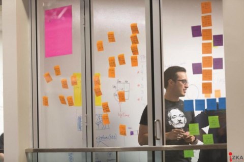 Bloczek samoprzylepny POST-IT_ Super Sticky, 76x76mm, ZESTAW 12x90 kart., (12) neonowe 654 -12SSUC (X)