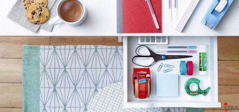 Mini dyspenser do taśm SCOTCH (C.5020.D), w zestawie taśma pakową, 48mmx20,3m, czerwony