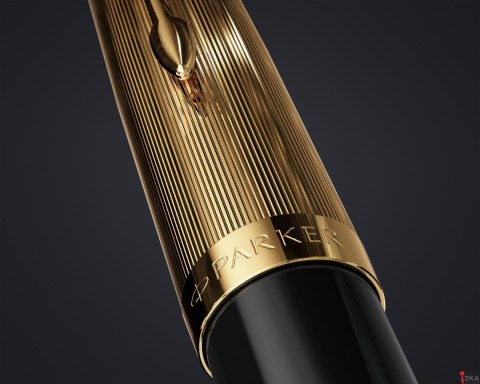 Pióro wieczne (F) - 18K PARKER 51 DELUXE BLACK GT 2123511, giftbox Pióro wieczne (F) - 18K PARKER 51 DELUXE BLACK GT 2123511, giftbox