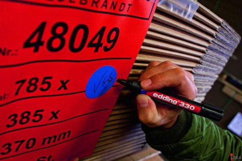 Marker EDDING permanentny ścięta końcówka 1-5mm żółty 330/005/z ed