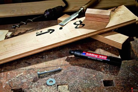 Marker permanentny ścięta końcówka 4-12 mm zielony Edding 390/004/ZI